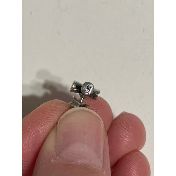 JAMES AVERY RETIRED 925 LOVE HEART, CROSS NECKLACCE AND EARRING SET - Picture 10 of 13